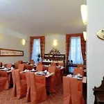 מלון Caravaggio 3*