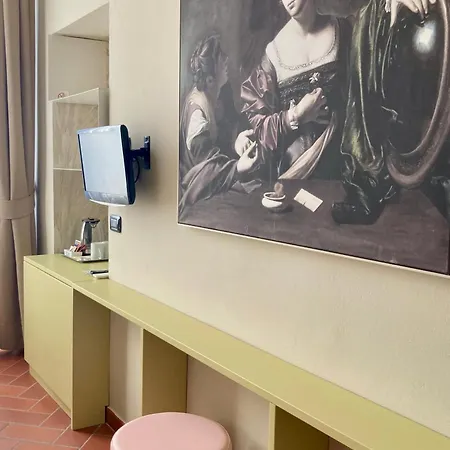 Caravaggio מלון 3*